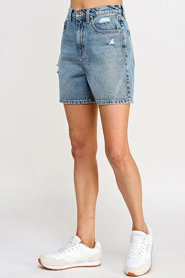 HIGH RISE BAGGY SHORTS WITH SLIGHT DISTRISSING IN LIGHT VINTAGE   / SP-S7576LV