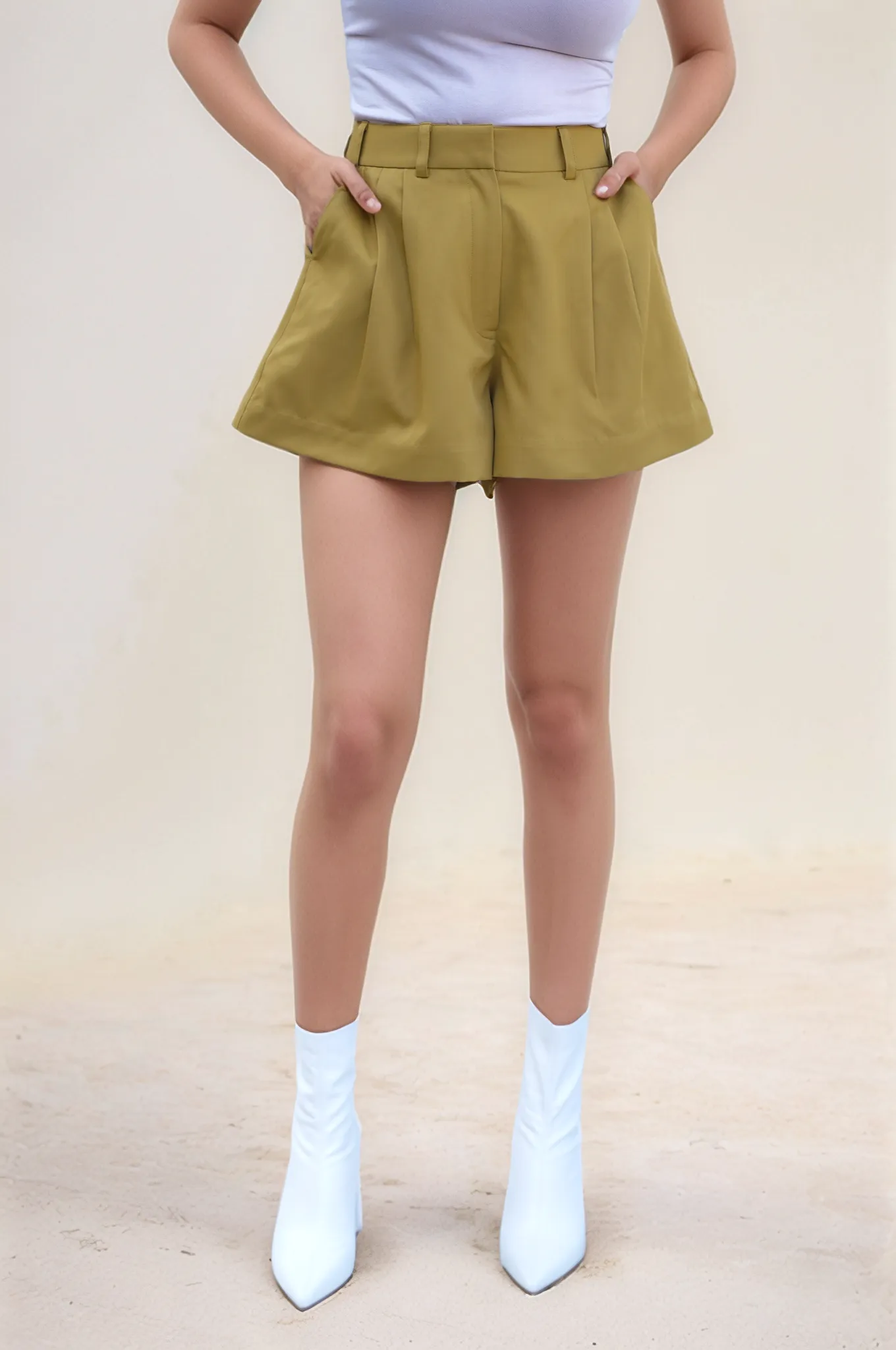 Khaki Loose Shorts