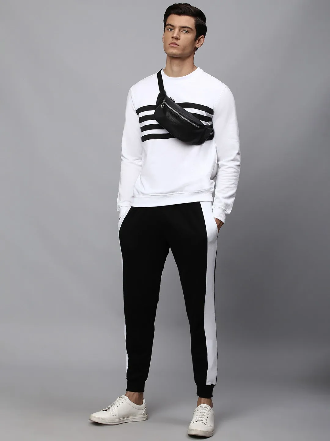 Mens Long-Sleeve Sweatshirt - Lightweight Casual Winterwear  (White)